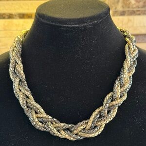 Elegant Braided Necklace in Gold and Silver